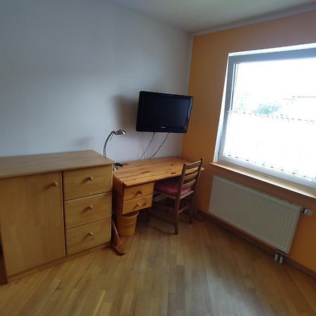 Moebliertes Zimmer, Pluederhausen Pluderhausen Luaran gambar