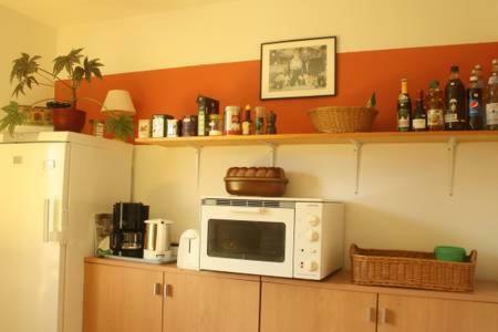 Moebliertes Zimmer, Pluederhausen Pluderhausen Luaran gambar
